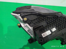 Load image into Gallery viewer, Frontscheinwerfer VW Caddy 2K8941035 Full LED Ein Stück (Rechts oder Links) SCH9137525732et