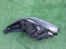 Laden Sie das Bild in den Galerie-Viewer, Frontscheinwerfer Ford Focus F1EB-13W029-AGB LED Rechts Scheinwerfer Headlight SCH5545992881er