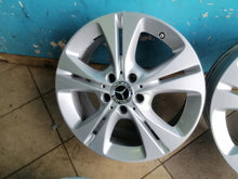 Laden Sie das Bild in den Galerie-Viewer, 4x Alufelge 17 Zoll 7.0" 5x112 48 5ET A2054014300 Mercedes-Benz W204 Rim Wheel FEL4728807447cw