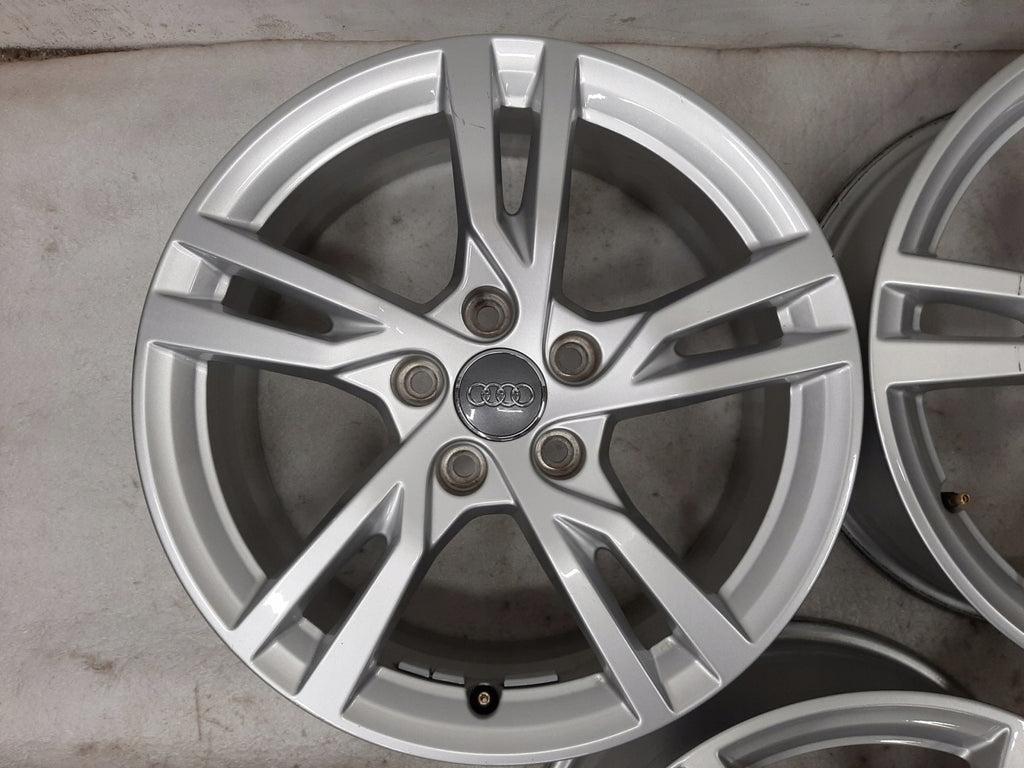 4x Alufelge 17 Zoll 6.5" 5x112 43ET Glanz Silber 8V0601025DK Audi Rim Wheel FEL6381213204pz