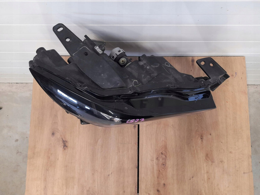 Frontscheinwerfer Mazda Cx30 Full LED Ein Stück (Rechts oder Links) Headlight SCH8147905572hv