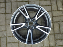 Load image into Gallery viewer, 1x Alufelge 19 Zoll 8.0&quot; 5x112 39ET Glanz 80A601025R Audi Q5 Rim Wheel