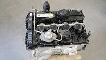 Laden Sie das Bild in den Galerie-Viewer, Motor BMW G31 G21 G30 G01 G02 G20 B48B20B 3.0 230TKm 2021 Benzin Unkomplett MOT6068042973no