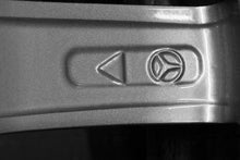 Load image into Gallery viewer, 1x Alufelge 17 Zoll 7.5&quot; 5x112 42ET A1724011402 Mercedes-Benz Slc Rim Wheel