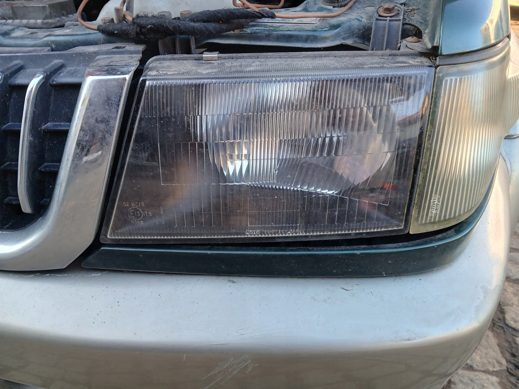 Frontscheinwerfer Mitsubishi Pajero Sport Links Scheinwerfer Headlight