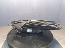 Laden Sie das Bild in den Galerie-Viewer, Frontscheinwerfer Tesla Model 3 1077376-00C Rechts Scheinwerfer Headlight SCH6758883664sw