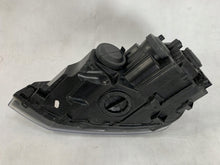 Laden Sie das Bild in den Galerie-Viewer, Frontscheinwerfer VW Polo 2G1941006 Rechts Scheinwerfer Headlight SCH2173663096eq