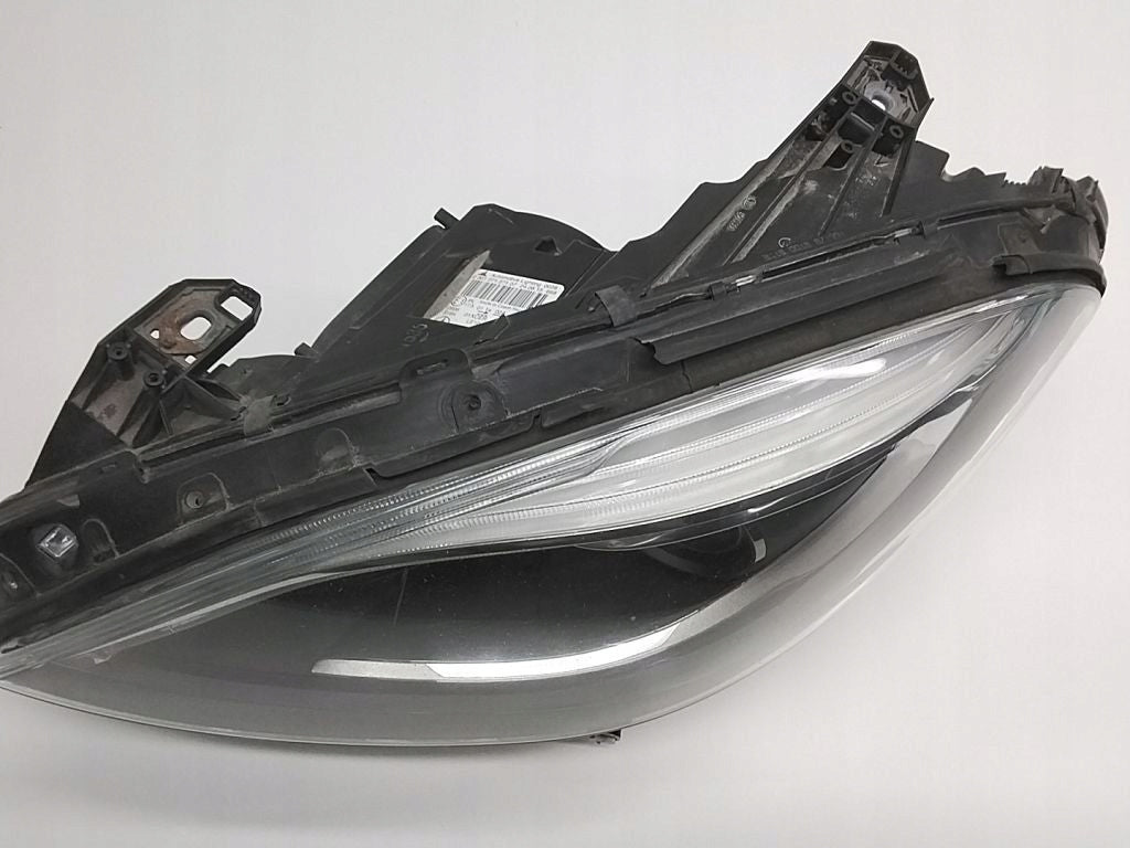 Frontscheinwerfer Mercedes-Benz W246 W242 A2468207161 Links Headlight SCH2316749919on