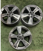 Load image into Gallery viewer, 1x Alufelge 17 Zoll 7.0" 5x112 A2054010800 Mercedes-Benz Rim Wheel FEL6105461016mr