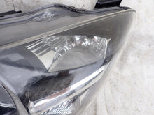 Laden Sie das Bild in den Galerie-Viewer, Frontscheinwerfer Mazda III DB5J-51040 Links Scheinwerfer Headlight