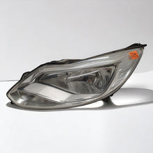 Laden Sie das Bild in den Galerie-Viewer, Frontscheinwerfer Ford Focus BM51-13W030-AJ LED Links Scheinwerfer Headlight