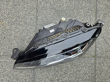 Laden Sie das Bild in den Galerie-Viewer, Frontscheinwerfer Skoda Superb III 3V1941015D LED Links Scheinwerfer Headlight