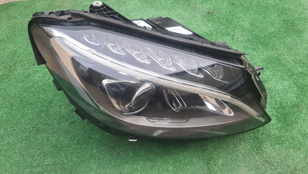 Frontscheinwerfer Mercedes-Benz W205 A2059062604 LED Rechts Headlight SCH7776036308yt