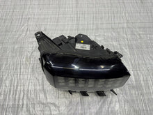 Laden Sie das Bild in den Galerie-Viewer, Frontscheinwerfer Fiat Grande 9857227680 Rechts Scheinwerfer Headlight SCH1186822607ka