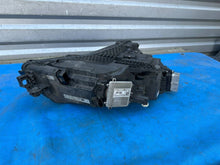 Load image into Gallery viewer, Frontscheinwerfer Skoda Superb III 3V1941015D Links Scheinwerfer Headlight SCH4973253086lb