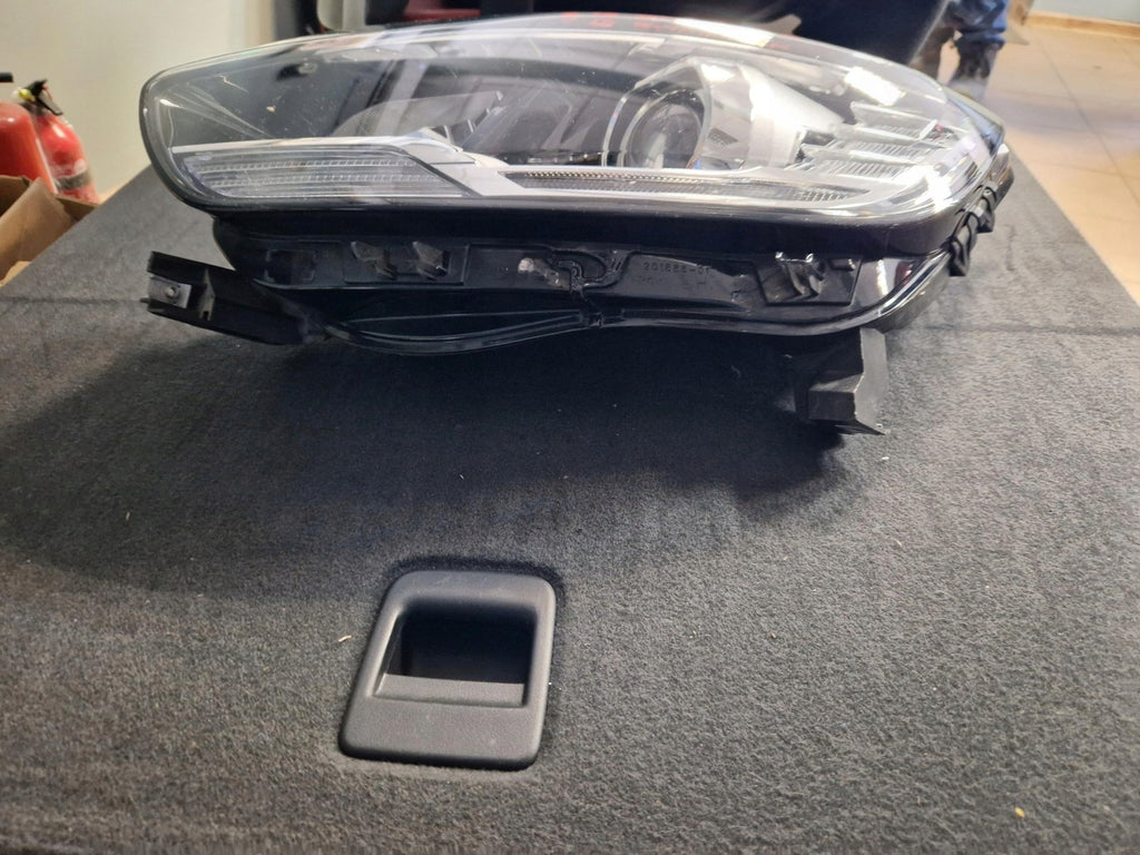 Frontscheinwerfer Renault Scenic 260606727R Links Scheinwerfer Headlight SCH2205432801wz