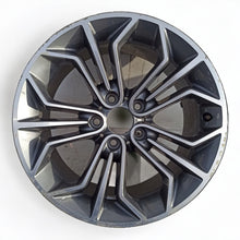 Laden Sie das Bild in den Galerie-Viewer, 1x Alufelge 18 Zoll 9.0&quot; 5x120 41ET 6789148 BMW X1 E84 Rim Wheel