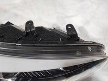 Laden Sie das Bild in den Galerie-Viewer, Frontscheinwerfer Kia Ceed 92102A2220 Rechts Scheinwerfer Headlight SCH2903223275yj