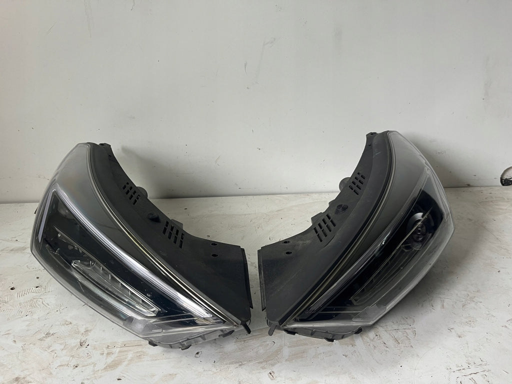 Frontscheinwerfer Hyundai Tucson 92102D7700 Links Scheinwerfer Headlight SCH2868849878mw