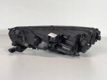 Laden Sie das Bild in den Galerie-Viewer, Frontscheinwerfer Skoda Octavia I 030111823200 LE18A64185 Rechts Headlight SCH5111371966vb