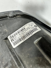 Laden Sie das Bild in den Galerie-Viewer, Frontscheinwerfer VW Sharan 7N1941033D LED Ein Satz Scheinwerfer Headlight SCH3151311947yy