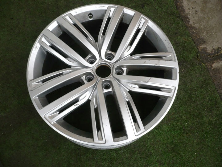 1x Alufelge 19 Zoll 7.0" 5x112 43ET 5NA601025N VW Tiguan Rim Wheel FEL6311087329hp