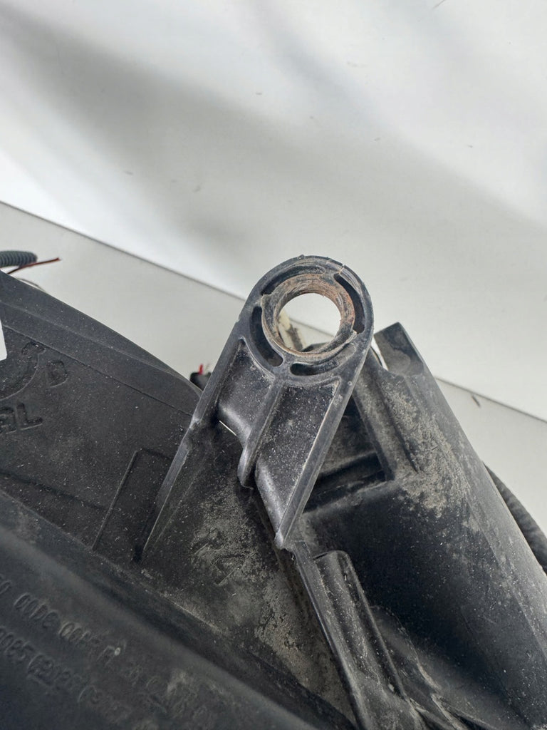 Frontscheinwerfer Toyota Auris 2456789 Rechts Scheinwerfer Headlight SCH1888907197tq