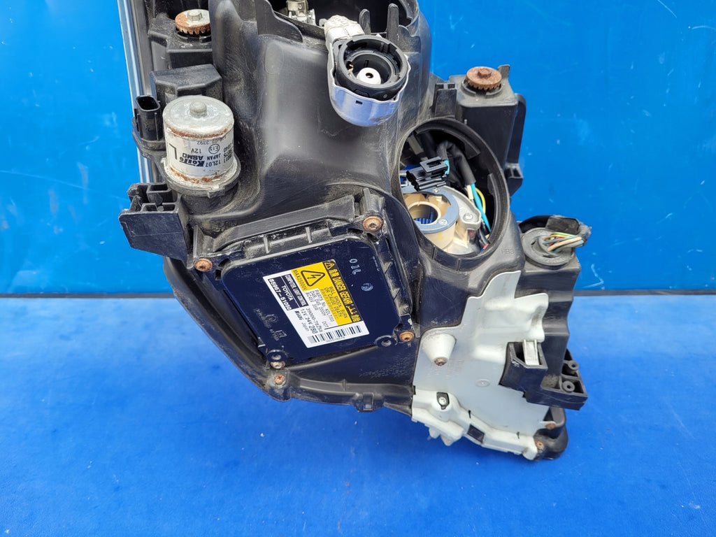 Frontscheinwerfer Toyota Avensis Xenon Links Scheinwerfer Headlight SCH4711126133qt