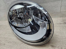 Laden Sie das Bild in den Galerie-Viewer, Frontscheinwerfer VW Beetle 17896502 Rechts Scheinwerfer Headlight SCH2268209788gk