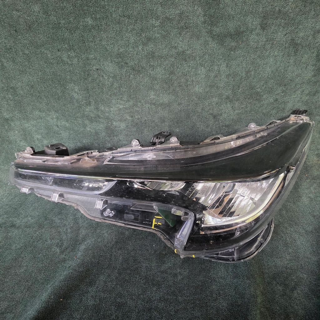 Frontscheinwerfer Toyota Corolla 81150-02860 Rechts Scheinwerfer Headlight