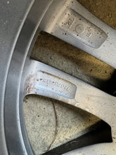 Laden Sie das Bild in den Galerie-Viewer, 1x Alufelge 17 Zoll 7.0" 5x112 Glanz 1Z0601025AL Skoda Octavia I Rim Wheel FEL3432298073tj