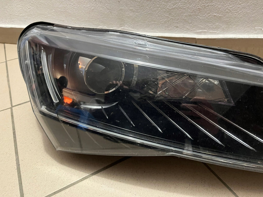 Frontscheinwerfer Skoda Superb III 3V1941016B Xenon Rechts Headlight SCH8350653061nr