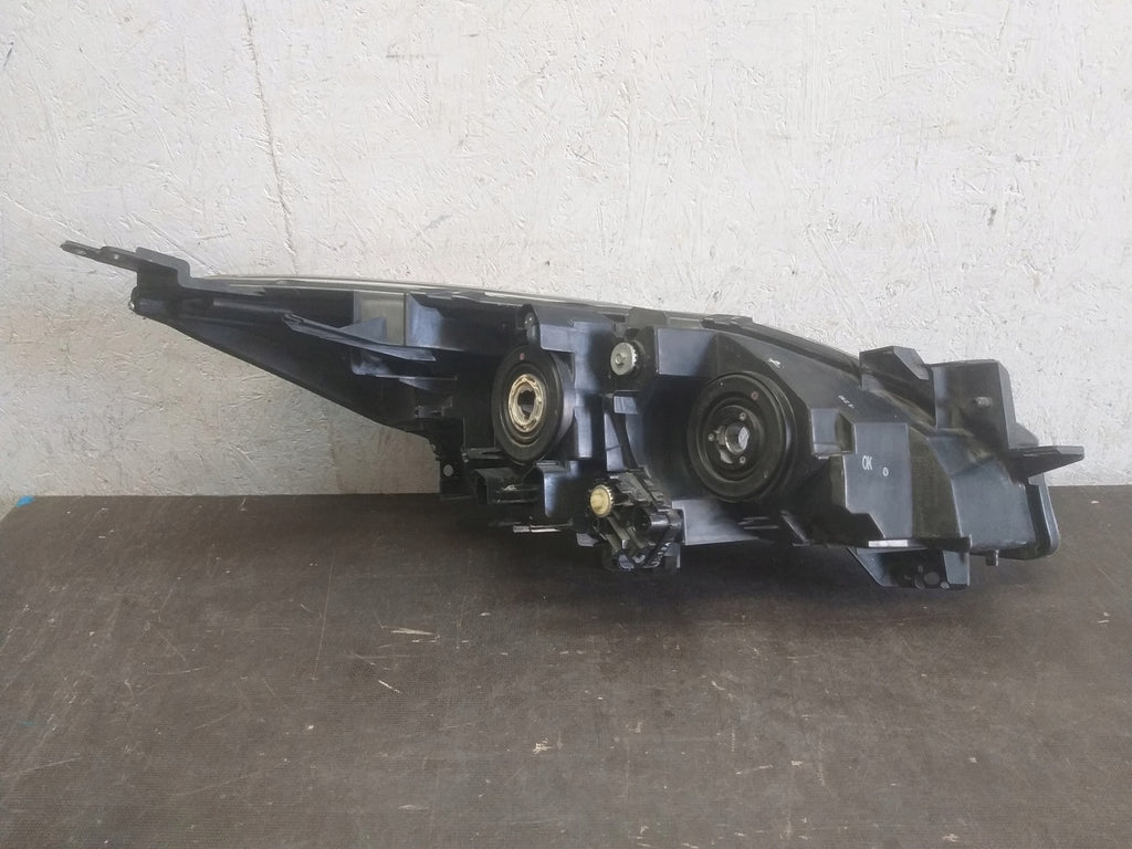 Frontscheinwerfer Mazda 3 BDG7-51040 BDG7-51030 Ein Stück (Rechts oder Links) SCH7385437260wz