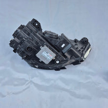 Load image into Gallery viewer, Frontscheinwerfer Audi A3 8V0941005E LED Ein Stück (Rechts oder Links) Headlight SCH3731806004ql