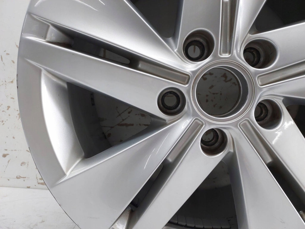 1x Alufelge 16 Zoll 5H0601025 VW Golf Viii Rim Wheel FEL9818011561lu