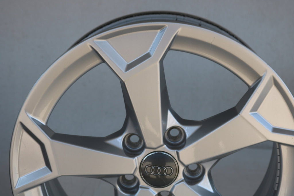 1x Alufelge 17 Zoll 6.5" 5x112 83A071497A Audi Q2 Rim Wheel FEL7107810423vs
