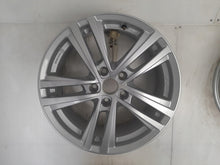 Load image into Gallery viewer, 1x Alufelge 17 Zoll 7.0" 5x112 40ET Glanz Silber SE027017 Seat I Rim Wheel FEL4527542233jv