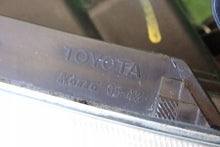 Load image into Gallery viewer, Frontscheinwerfer Toyota Avensis Rechts Scheinwerfer Headlight SCH5270808789ku