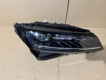 Laden Sie das Bild in den Galerie-Viewer, Frontscheinwerfer Skoda Superb III 3V1941016D LED Rechts Scheinwerfer Headlight