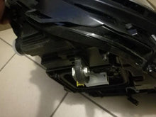 Laden Sie das Bild in den Galerie-Viewer, Frontscheinwerfer Mercedes-Benz W213 A2139061605 LED Rechts Headlight SCH1446391462uy