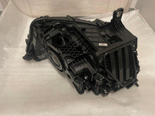 Laden Sie das Bild in den Galerie-Viewer, Frontscheinwerfer Audi Q3 1090025LED LED Links Scheinwerfer Headlight