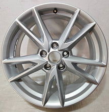 Laden Sie das Bild in den Galerie-Viewer, 1x Alufelge 18 Zoll 7.0" 5x112 45ET 81A601025F Audi Q2 Rim Wheel FEL7923666289cf