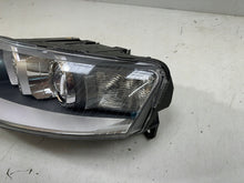 Laden Sie das Bild in den Galerie-Viewer, Frontscheinwerfer Audi A6 C6 78237AA Xenon Links Scheinwerfer Headlight