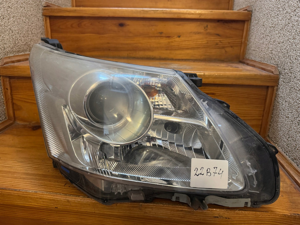 Frontscheinwerfer Toyota Avensis Rechts Scheinwerfer Headlight SCH1964251106yz