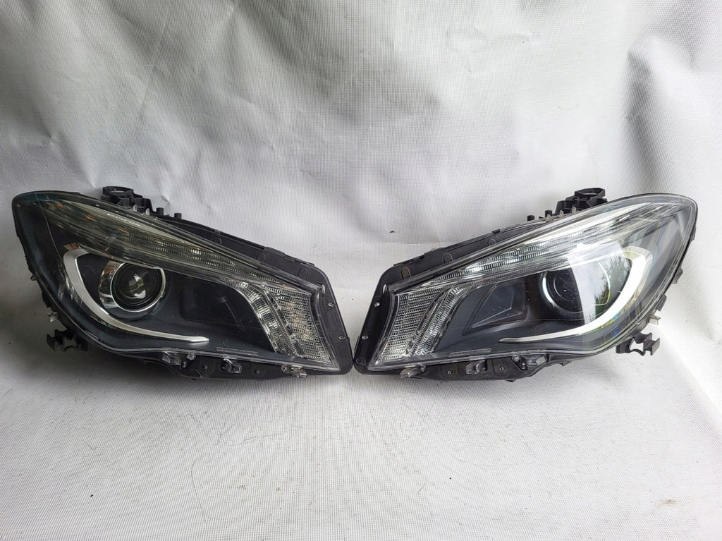 Frontscheinwerfer Mercedes-Benz Cla A1179065100 A1179065200 Xenon Ein Satz SCH1978107234gd