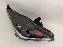 Laden Sie das Bild in den Galerie-Viewer, Frontscheinwerfer Toyota Aygo 9922681017 Rechts Scheinwerfer Headlight SCH1748249233qg