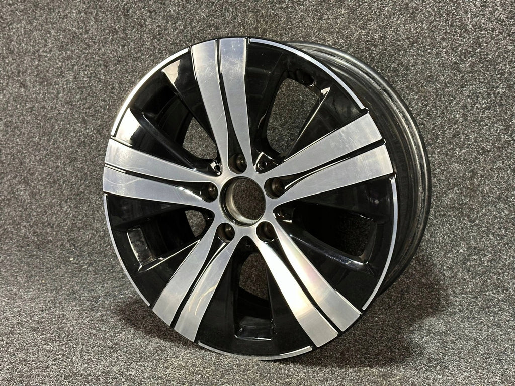 1x Alufelge 17 Zoll A2064017100 Mercedes-Benz W206 Rim Wheel FEL2801274405sj
