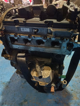 Load image into Gallery viewer, Motor Audi Seat Skoda VW A3 Leon CRB 2.0 TDI 150PS 126TKm Diesel Unkomplett