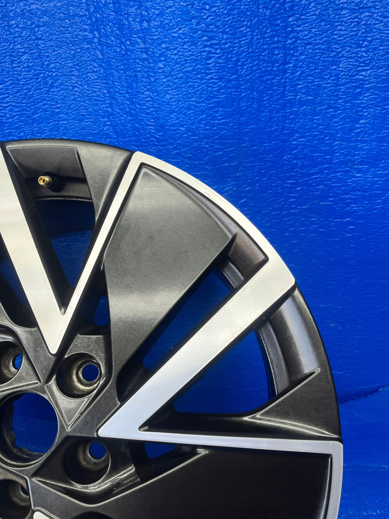 1x Alufelge 18 Zoll 7.5" 5x112 48ET Glanz Schwarz 5E3601025AD Mg Octavia 5e3 Iv