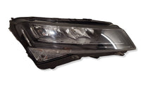 Load image into Gallery viewer, Frontscheinwerfer Skoda Superb III 3V1941016C Rechts Scheinwerfer Headlight SCH2737203550tg